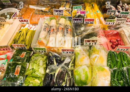 Supermarket Pickled Vegetables Display Sendai Japan Stockfoto