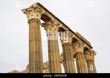 Berühmter römischer Tempel von Evora Stockfoto
