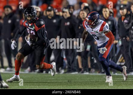 Kanada. 14. Oktober 2022. (Ottawa, Kanada ---14. Oktober 2022) Tevaun Smith (83) der Ottawa Redblacks in einem regulären Saison Canadian Football League (CFL) Spiel zwischen den Montreal Alouettes an den Ottawa Redblacks. Quelle: Sean Burges/Alamy Live News Stockfoto