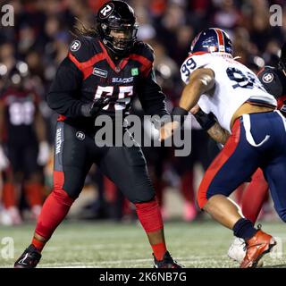 Kanada. 14. Oktober 2022. (Ottawa, Kanada ---14. Oktober 2022) Randy Richards (55) der Ottawa Redblacks in einer regulären Saison Canadian Football League (CFL) Spiel zwischen den Montreal Alouettes bei den Ottawa Redblacks. Quelle: Sean Burges/Alamy Live News Stockfoto