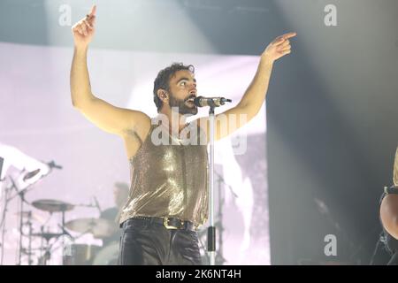 Bologna, Italien. 14. Oktober 2022. Der italienische Sänger Marco Mengoni bei seinem Auftritt in Bologna, Italien, am 14. Oktober 2022. Foto: Michele Nucci Kredit: Independent Photo Agency Srl/Alamy Live News Stockfoto