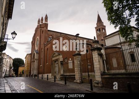 Chiesa die Santa Corona Kirche in Vicenza, Italien, eine römisch-katholische Kirche im gotischen Stil Stockfoto