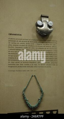 Präkolumbianischer Schmuck, ausgestellt im Nationalen Museum für Anthropologie, Mexiko-Stadt. Stockfoto