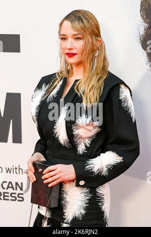 London, Großbritannien. 15. Oktober 2022. Haley Bennett kommt am 15. Oktober 2022 beim TILL - The Mayor of London, GALA UK Premiere - BFI London Film Festival, London, UK an. Quelle: Siehe Li/Picture Capital/Alamy Live News Stockfoto