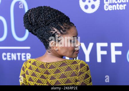 14. Oktober 2022, New York, New York, USA: Die Schauspielerin Gabrielle Union im Kleid von Prada nimmt an der Weltpremiere von ''The Inspection'' während des New York Film Festivals in der Alice Tully Hall Teil (Bild: © Lev Radin/Pacific Press via ZUMA Press Wire) Stockfoto