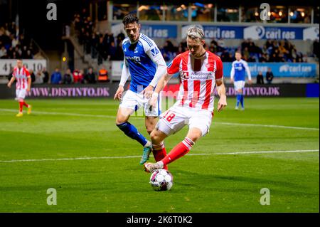 Lyngby, Dänemark. 14., Oktober 2022. Louka Prip (18) von Aalborg Boldklub, gesehen während des dänischen Superliga-Spiels 3F zwischen Lyngby Boldklub und Aalborg Boldklub im Lyngby Stadion in Lyngby. (Foto: Gonzales Photo - Tobias Jorgensen). Stockfoto