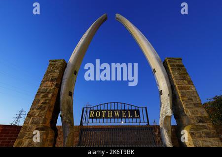 Der Whalebone-Bogen auf der Wood Lane in Rothwell, Leeds, West YorkshireUK Stockfoto