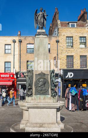 Jüdische Gedenktafel zum Gedenken an König Edward VII., Whitechapel Road, Whitechapel, London Borough of Tower Hamlets, Greater London, England, Vereinigtes Königreich Stockfoto