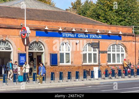 Stepney Green U-Bahn-Station, Mile End Road, Bethnal Green, London Borough of Tower Hamlets, Greater London, England, Großbritannien Stockfoto