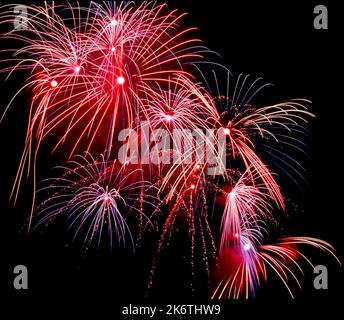 Feuerwerk am Nachthimmel, nächtliche Absorption, Feuerwerk am Nachthimmel, nächtliche Absorption Stockfoto