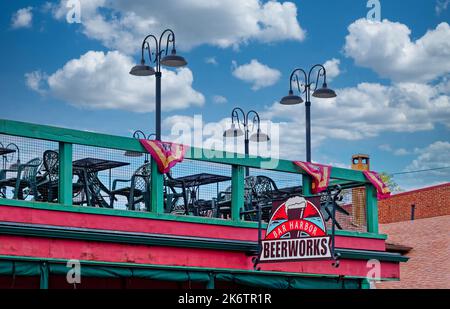 BAR HARBOR, MAINE - 1. September 2022: Bar Harbor, an der Küste von Maine, hat eine Bevölkerung von nur 5.000, aber Kreuzschiffe bringen 250.000 Touristen ein Stockfoto