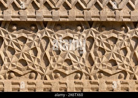 Architektur Details der Steinschnitzerei an drei Heiligen Hierarchen Kirche in Iasi, Rumänien. Stockfoto