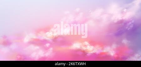 Realistischer Himmel, rosa Himmel Hintergrund. Blick auf die natürliche Wolkenlandschaft bei Sonnenuntergang oder Sonnenaufgang mit weißen und lila weichen, flauschigen Wolken. Abend oder Morgen abstrakt Stock Vektor