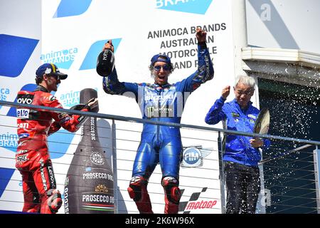 Melbourne, Australien. 16. Oktober 2022. Alex Rins, Team Suzuki Ecstar gewinnt den australischen MotoGP auf Phillip Island. Kredit: Karl Phillipson / Optikal/Alamy Live Nachrichten Stockfoto