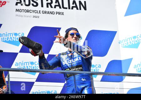 Melbourne, Australien. 16. Oktober 2022. Alex Rins, Team Suzuki Ecstar gewinnt den australischen MotoGP auf Phillip Island. Kredit: Karl Phillipson / Optikal/Alamy Live Nachrichten Stockfoto