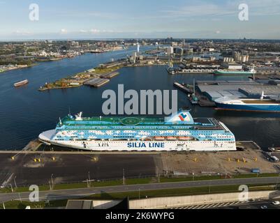 Amsterdam, 29.. September 2022, Niederlande. Aufnahme von Flüchtlingen in Amsterdam Asylbewerber auf einem Kreuzschiff 1000 zusätzliche Flüchtlinge in der Stockfoto