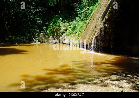 los Cocos Wasserfall in samana in der dominikanischen republik Stockfoto