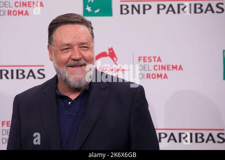 Rom, Italien. 16. Oktober 2022. Rome Cinema Fest 2022. Rom Film Fest. Fotofilm „Poker Face“. Im Bild: Russell Crowe Kredit: Unabhängige Fotoagentur/Alamy Live News Stockfoto