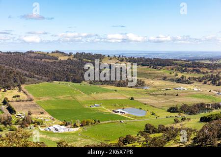 Orange New South Wales, Landschaft, Bauernhöfe, Wasserdämme rund um Orange vom Pinnacle Lookout Towac aus gesehen, NSW, Australien Stockfoto