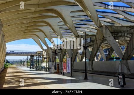 Lyon, Flughafen Saint-Exupery, Flughafenbahnhof Satolis von Architekt Santiago Calatrava, Rhone Alpes, Frankreich // Lyon, Airport Lyon Saint-Exupery, Stockfoto