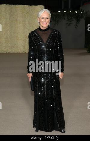 LOS ANGELES, CA - 15. OKTOBER: Glenn Close bei der jährlichen Academy Museum Gala 2. im Academy Museum of Motion Pictures in Los Angeles, Kalifornien, am 15. Oktober 2022. Sadou/MediaPunch Stockfoto