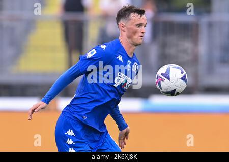 Stadion Carlo Castellani, Empoli, Italien, 15. Oktober 2022, Liam Henderson (FC Empoli) beim Spiel Empoli FC gegen AC Monza - italienische Fußballserie A Stockfoto