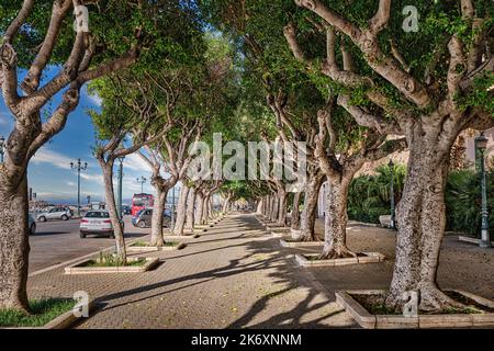 Trapani auf Sizilien kleine Straßen und Gebäude, Italien Stockfoto