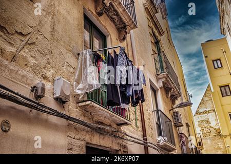 Trapani auf Sizilien kleine Straßen und Gebäude, Italien Stockfoto