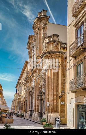 Trapani auf Sizilien kleine Straßen und Gebäude, Italien Stockfoto