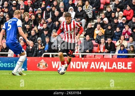 Sunderland AFC-Stürmer Jack Clarke im Kampf gegen Wigan Athletic. Stockfoto