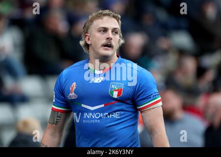 Newcastle, Großbritannien. 16.. Oktober 2022. Der Italiener Jake Maizen beim Rugby League World Cup Pool B Spiel 2021 zwischen Schottland und Italien im Kingston Park, Newcastle, am Sonntag, 16.. Oktober 2022. (Kredit: Mark Fletcher | MI News) Kredit: MI Nachrichten & Sport /Alamy Live News Stockfoto