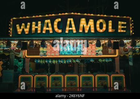 Whacamole-Schild am Luna Park, in Coney Island, Brooklyn, New York Stockfoto