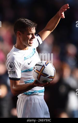 Birmingham, Großbritannien. 16. Oktober 2022. Cesar Azpilicueta von Chelsea während des Spiels der Premier League in Villa Park, Birmingham. Bildnachweis sollte lauten: Darren Staples/Sportimage Credit: Sportimage/Alamy Live News Stockfoto