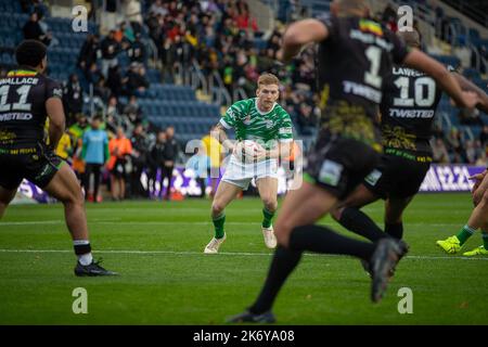 Leeds, Großbritannien. 16. Oktober 2022. ***Joe Keyes aus Irland beim Rugby League World Cup 2022 Spiel zwischen Jamaica RL und Ireland RL am 16. Oktober 2022 im Headingley Stadium, Leeds, Großbritannien. Foto von Simon Hall. Nur zur redaktionellen Verwendung, Lizenz für kommerzielle Nutzung erforderlich. Keine Verwendung bei Wetten, Spielen oder Veröffentlichungen einzelner Clubs/Vereine/Spieler. Kredit: UK Sports Pics Ltd/Alamy Live Nachrichten Stockfoto