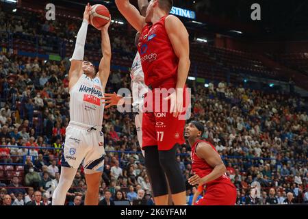 Mailand, Italien. 16. Oktober 2022. B14v während EA7 Emporio Armani Milano vs Happy Casa Brindisi, Italienischer Basketball Eine Serie Meisterschaft in Mailand, Italien, Oktober 16 2022 Kredit: Unabhängige Fotoagentur/Alamy Live News Stockfoto