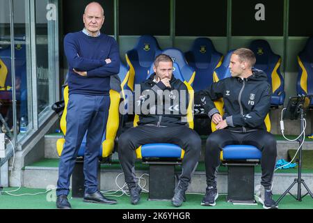 Broendby, Dänemark. 16. Oktober 2022. Cheftrainer Niels Frederiksen aus Broendby, WENN er während des Superliga-Spiels 3F zwischen Broendby IF und dem FC Kopenhagen im Brondby Stadium gesehen wurde. (Foto: Gonzales Photo/Alamy Live News Stockfoto