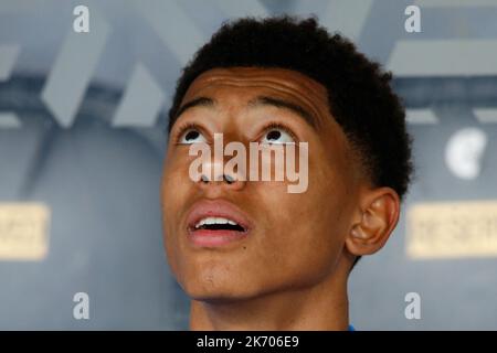 Hull, Großbritannien. 16. Oktober 2022. Jobe Bellingham #27 von Birmingham City während des Sky Bet Championship-Spiels Hull City gegen Birmingham City im MKM Stadium, Hull, Großbritannien, 16.. Oktober 2022 (Foto von Ben Early/News Images) in Hull, Großbritannien am 10/16/2022. (Foto von Ben Early/News Images/Sipa USA) Quelle: SIPA USA/Alamy Live News Stockfoto