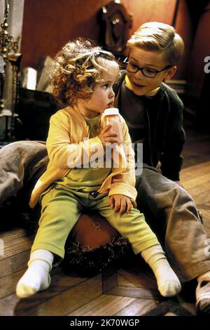 JONATHAN LIPNICKI, ANNA ODER ASHLEY HOELCK, Stuart Little 2, 2002 Stockfoto