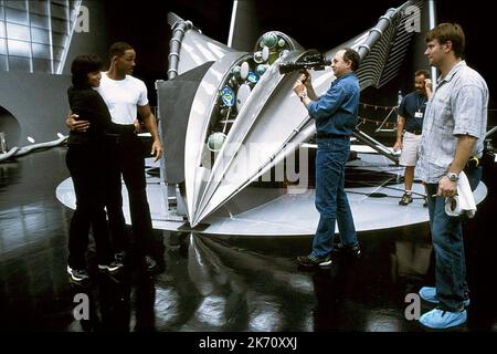 ROSARIO DAWSON, Will Smith, Barry Sonnenfeld, MEN IN BLACK II, 2002 Stockfoto