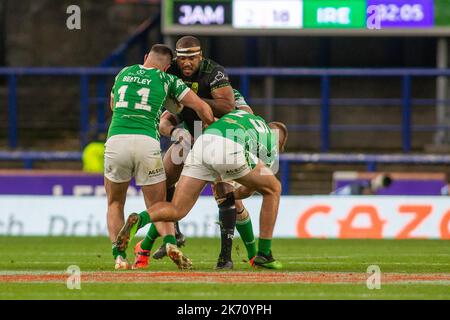 Leeds, Großbritannien. 16. Oktober 2022. *** Während des Rugby League World Cup 2022-Spiels zwischen Jamaica RL und Ireland RL am 16. Oktober 2022 im Headingley Stadium, Leeds, Großbritannien. Foto von Simon Hall. Nur zur redaktionellen Verwendung, Lizenz für kommerzielle Nutzung erforderlich. Keine Verwendung bei Wetten, Spielen oder Veröffentlichungen einzelner Clubs/Vereine/Spieler. Kredit: UK Sports Pics Ltd/Alamy Live Nachrichten Stockfoto