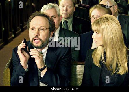 BILLY CRYSTAL, Lisa Kudrow, Analysieren, 2002 Stockfoto