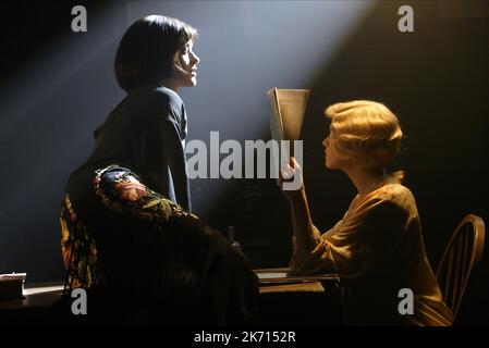 ZETA-JONES, Zellweger, Chicago, 2002 Stockfoto