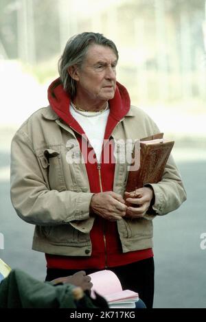 JOEL SCHUMACHER, TELEFONZELLE, 2002 Stockfoto