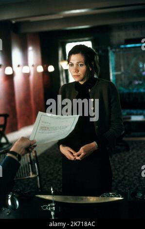 MAGGIE GYLLENHAAL, Sekretärin, 2002 Stockfoto