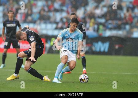 Vigo, Spanien. 16. Oktober 2022. Gabri Veiga (Celta) Fußball: Spanisches Spiel „La Liga Santander“ zwischen RC Celta de Vigo 1-2 Real Sociedad im Estadio Abanca Balaidos in Vigo, Spanien. Quelle: Mutsu Kawamori/AFLO/Alamy Live News Stockfoto