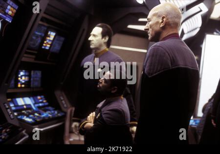 BRENT SPINER, LEVAR BURTON, Patrick Stewart, STAR TREK: NEMESIS 2002 Stockfoto