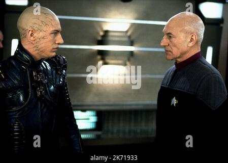 TOM HARDY, Patrick Stewart, STAR TREK: NEMESIS 2002 Stockfoto