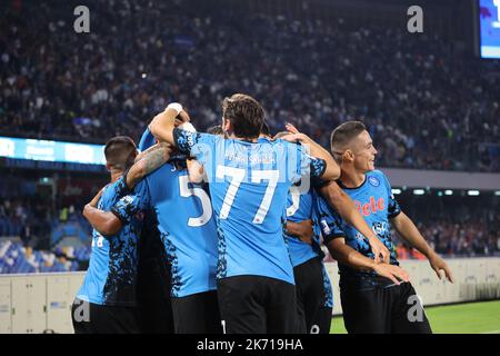 Neapel, Kampanien, Italien. 16. Oktober 2022. Während des italienischen Serie A Fußballspiels SSC Napoli gegen FC Bologna am 16. Oktober 2022 im Diego Armando Maradona Stadium in Neapel.im Bild: Soccer Naples. (Bild: © Fabio Sasso/ZUMA Press Wire) Bild: ZUMA Press, Inc./Alamy Live News Stockfoto