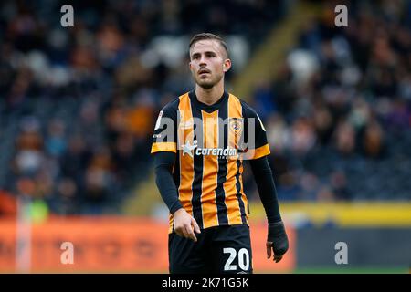 Hull, Großbritannien. 16. Oktober 2022. Dimitrios Pelkas #20 von Hull City während des Sky Bet Championship-Spiels Hull City gegen Birmingham City im MKM Stadium, Hull, Großbritannien, 16.. Oktober 2022 (Foto von Ben Early/Nachrichtenbilder) in Hull, Großbritannien am 10/16/2022. (Foto von Ben Early/News Images/Sipa USA) Quelle: SIPA USA/Alamy Live News Stockfoto