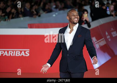 16. Oktober 2022, Rom, Rom, Italien: Eric Kole für den Film ''Django - La Serie'' auf rotem Teppich während des 4.. Filmfestivals in Rom. (Bild: © Elena Vizzoca/Pacific Press via ZUMA Press Wire) Stockfoto